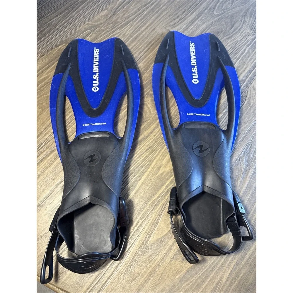 U.S. Divers Proflex Snorkel Set Adult Medium 7-10 Mask Fins Snorkel Travel Bag